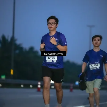 Runner Photo 7454287