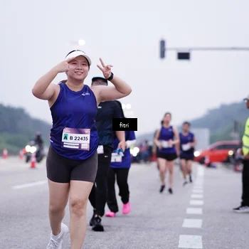 Runner Photo 7454292
