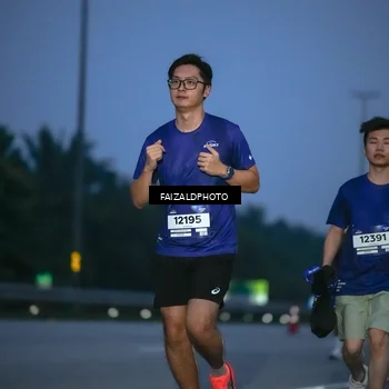 Runner Photo 7454296