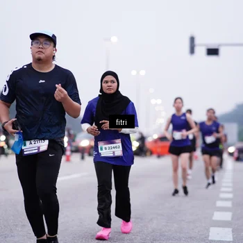 Runner Photo 7454311