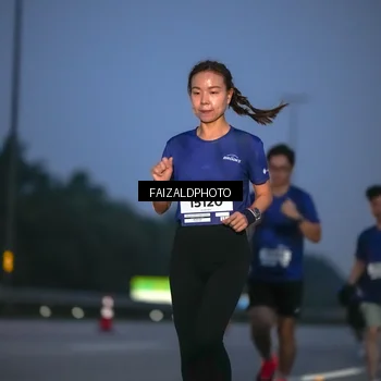 Runner Photo 7454313