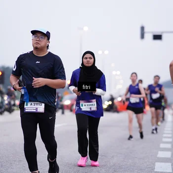 Runner Photo 7454336