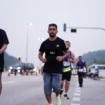 Runner Photo 7454358