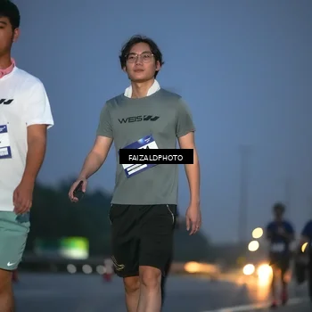 Runner Photo 7454374