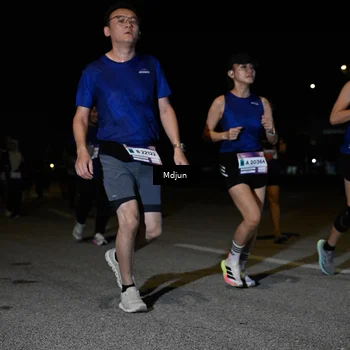 Runner Photo 7454376