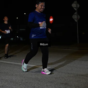 Runner Photo 7454397