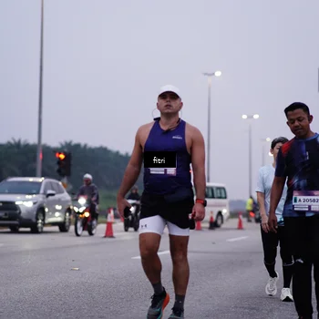 Runner Photo 7454403