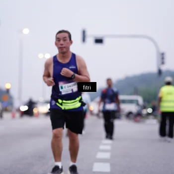 Runner Photo 7454405