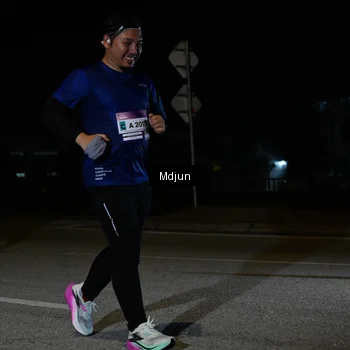 Runner Photo 7454407
