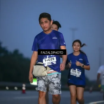 Runner Photo 7454416