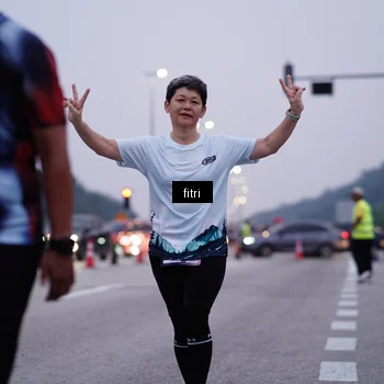 Runner Photo 7454432