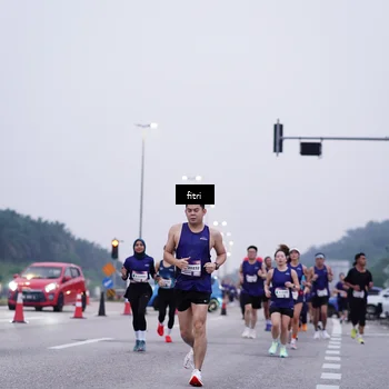 Runner Photo 7454439