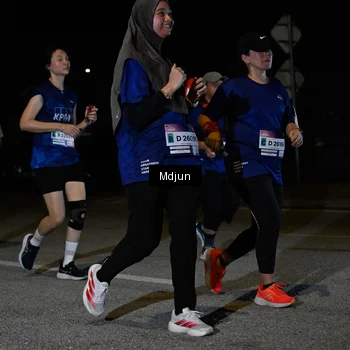 Runner Photo 7454483