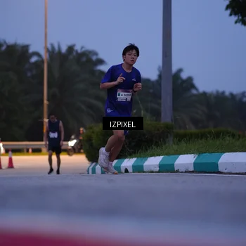 Runner Photo 7454493