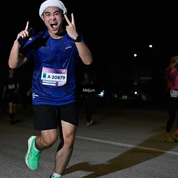 Runner Photo 7454499