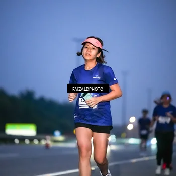 Runner Photo 7454503