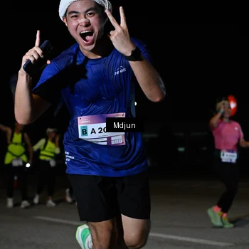 Runner Photo 7454509