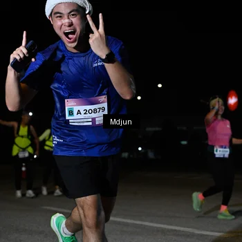 Runner Photo 7454510