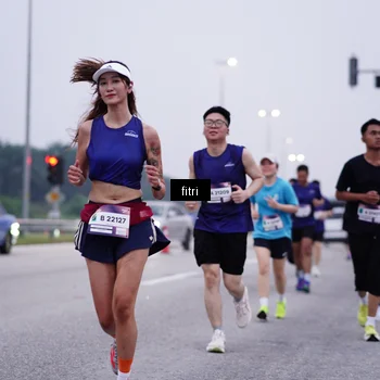 Runner Photo 7454516