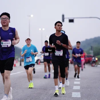 Runner Photo 7454532