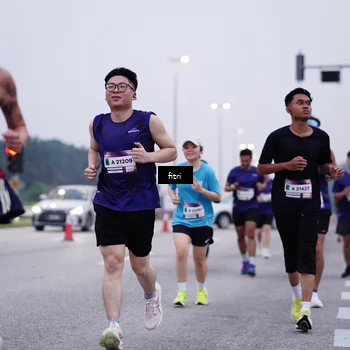 Runner Photo 7454533