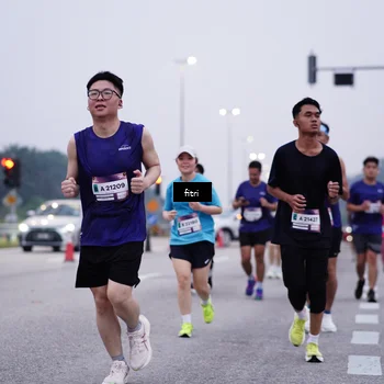 Runner Photo 7454544