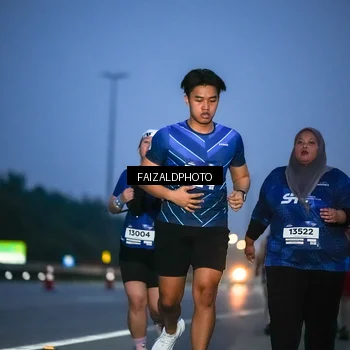 Runner Photo 7454552