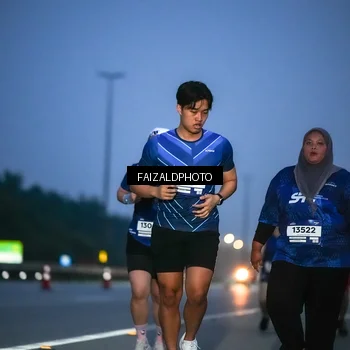 Runner Photo 7454553