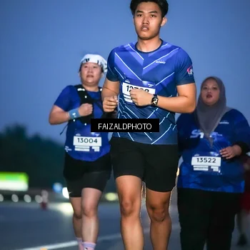 Runner Photo 7454554