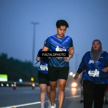 Runner Photo 7454565