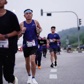 Runner Photo 7454566