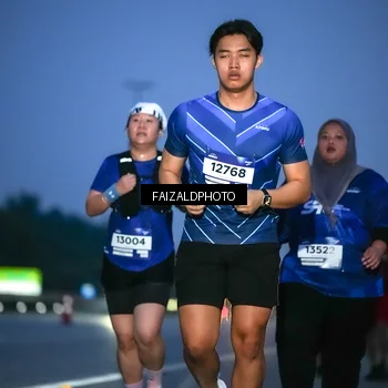 Runner Photo 7454569