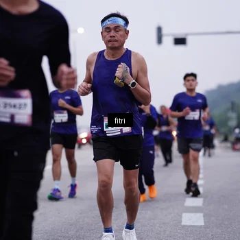 Runner Photo 7454572