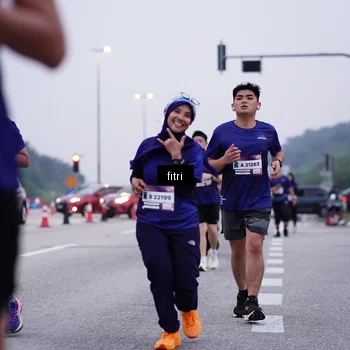 Runner Photo 7454592