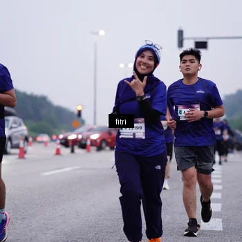 Runner Photo 7454594