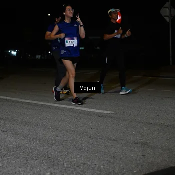 Runner Photo 7454604