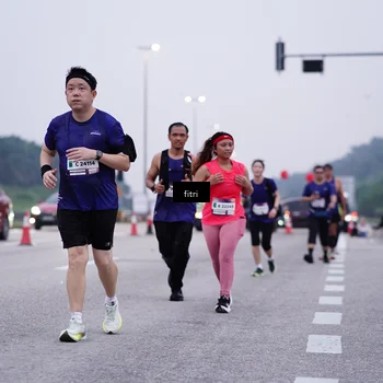 Runner Photo 7454614