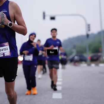 Runner Photo 7454625