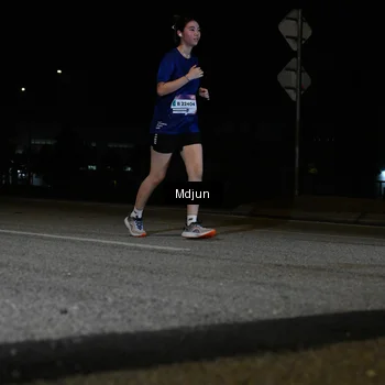 Runner Photo 7454643