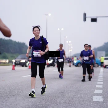 Runner Photo 7454656