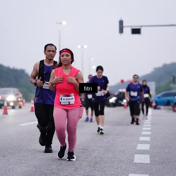 Runner Photo 7454666