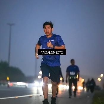 Runner Photo 7454671