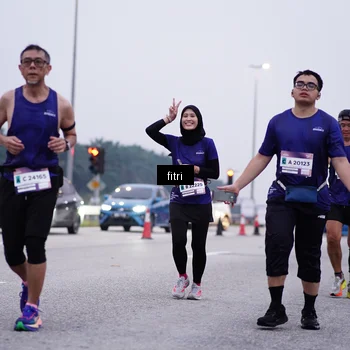 Runner Photo 7454684