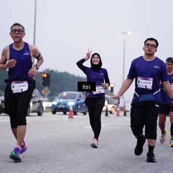 Runner Photo 7454686