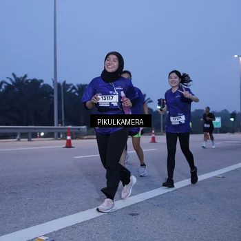 Runner Photo 7454714