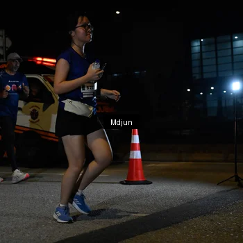 Runner Photo 7454716