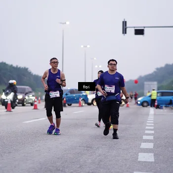 Runner Photo 7454729
