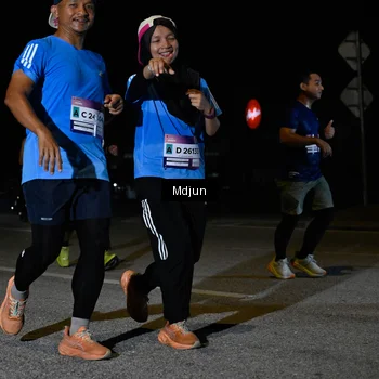 Runner Photo 7454743