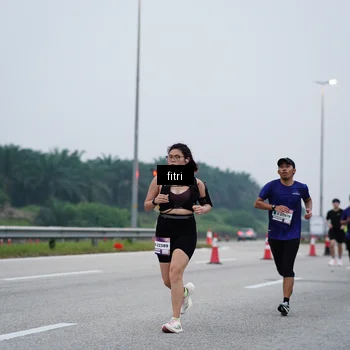 Runner Photo 7454747