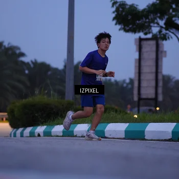 Runner Photo 7454797